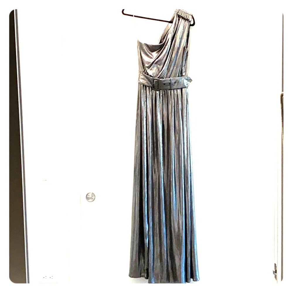 Retrofete: Andrea One Shoulder Lamé Gown